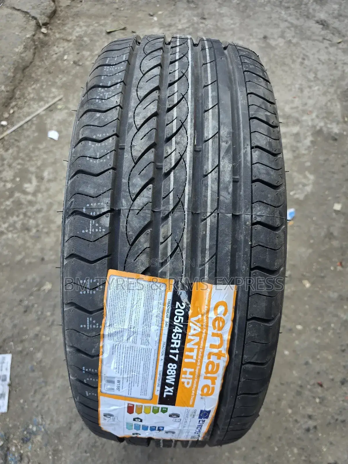 205 /45 R17 Centera Tyres