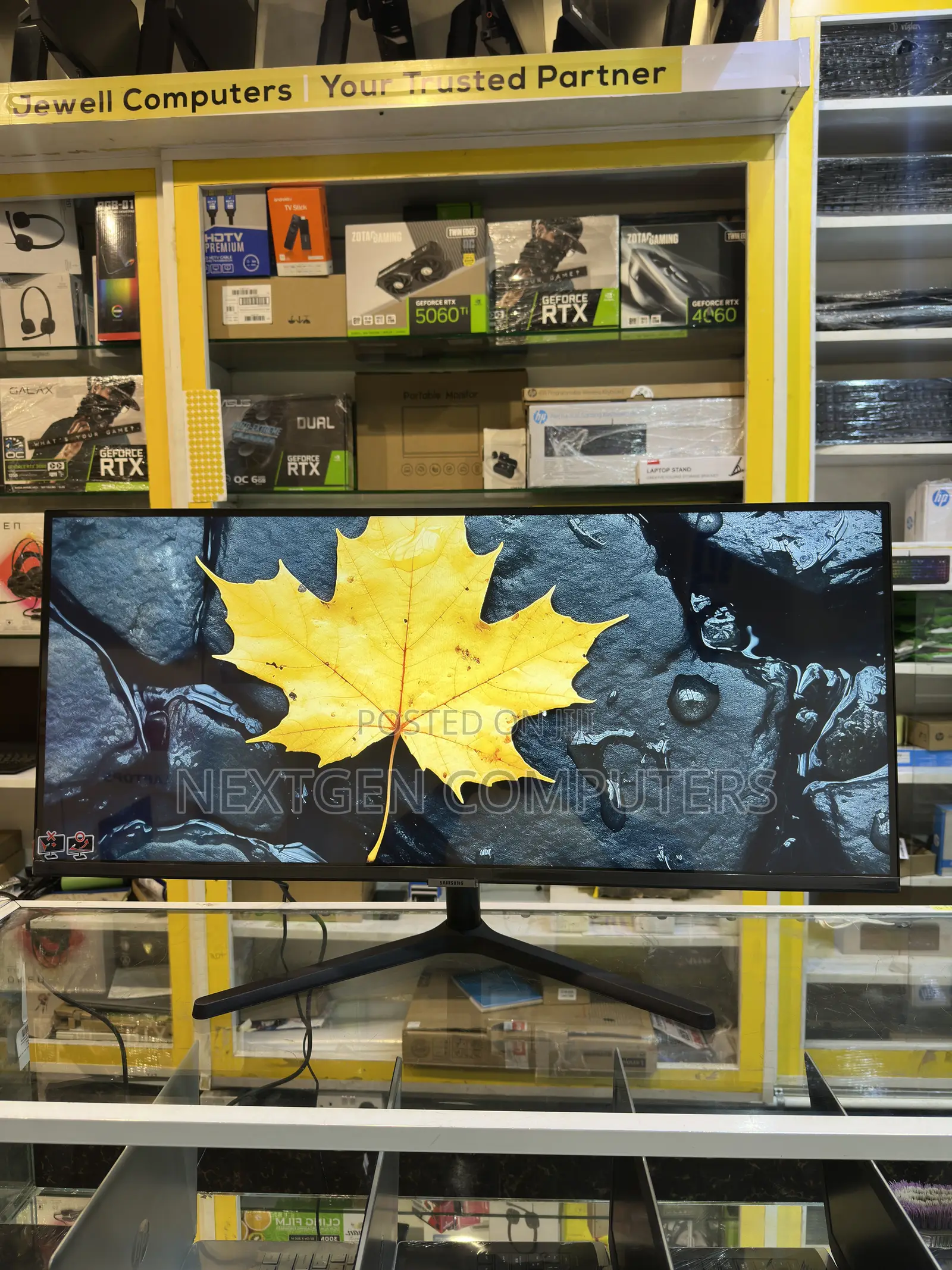 Samsung Viewfinity S5 34” WQHD (3440p) 100hz Monitor (Ls34c500gam)