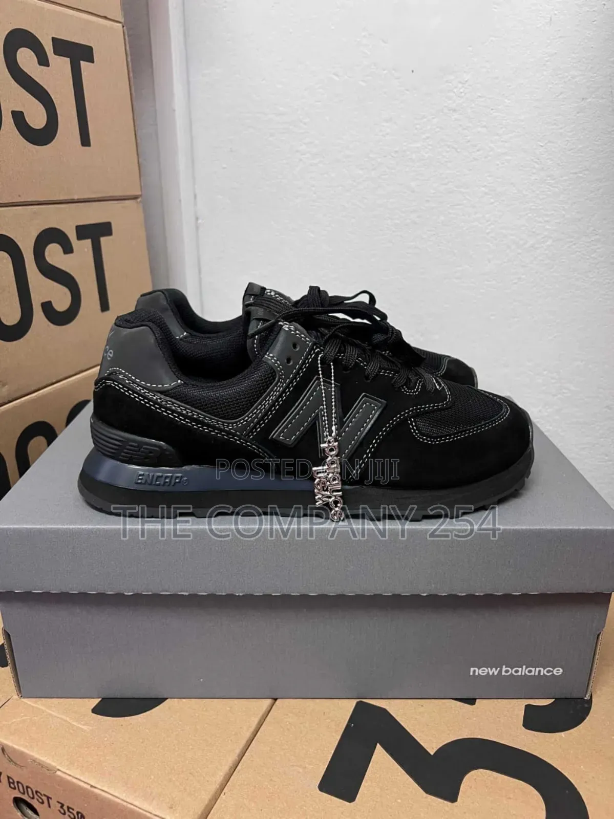 Quality Leather Unisex New Balance 574 With Rubber Sole Available