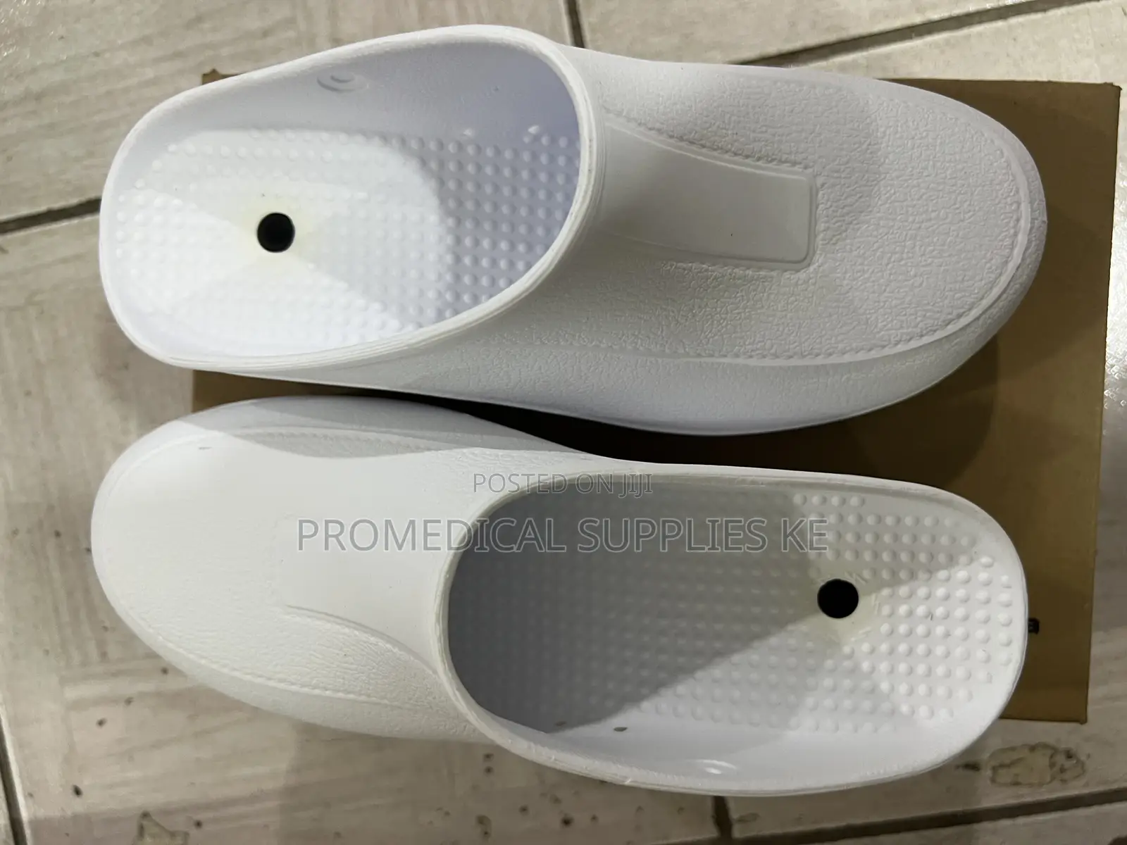 Surgery Clogs