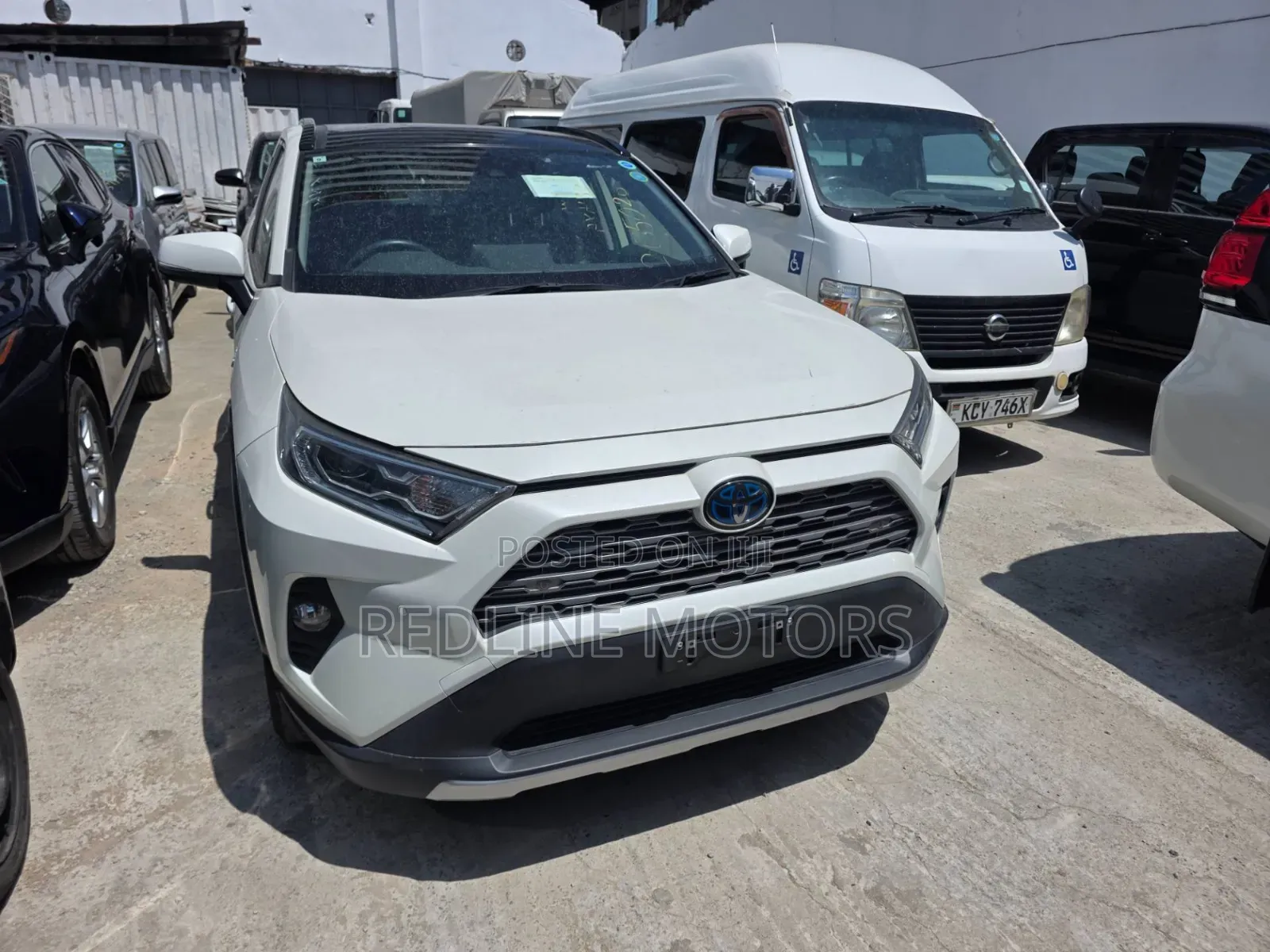 Toyota RAV4 Limited AWD 2019 White