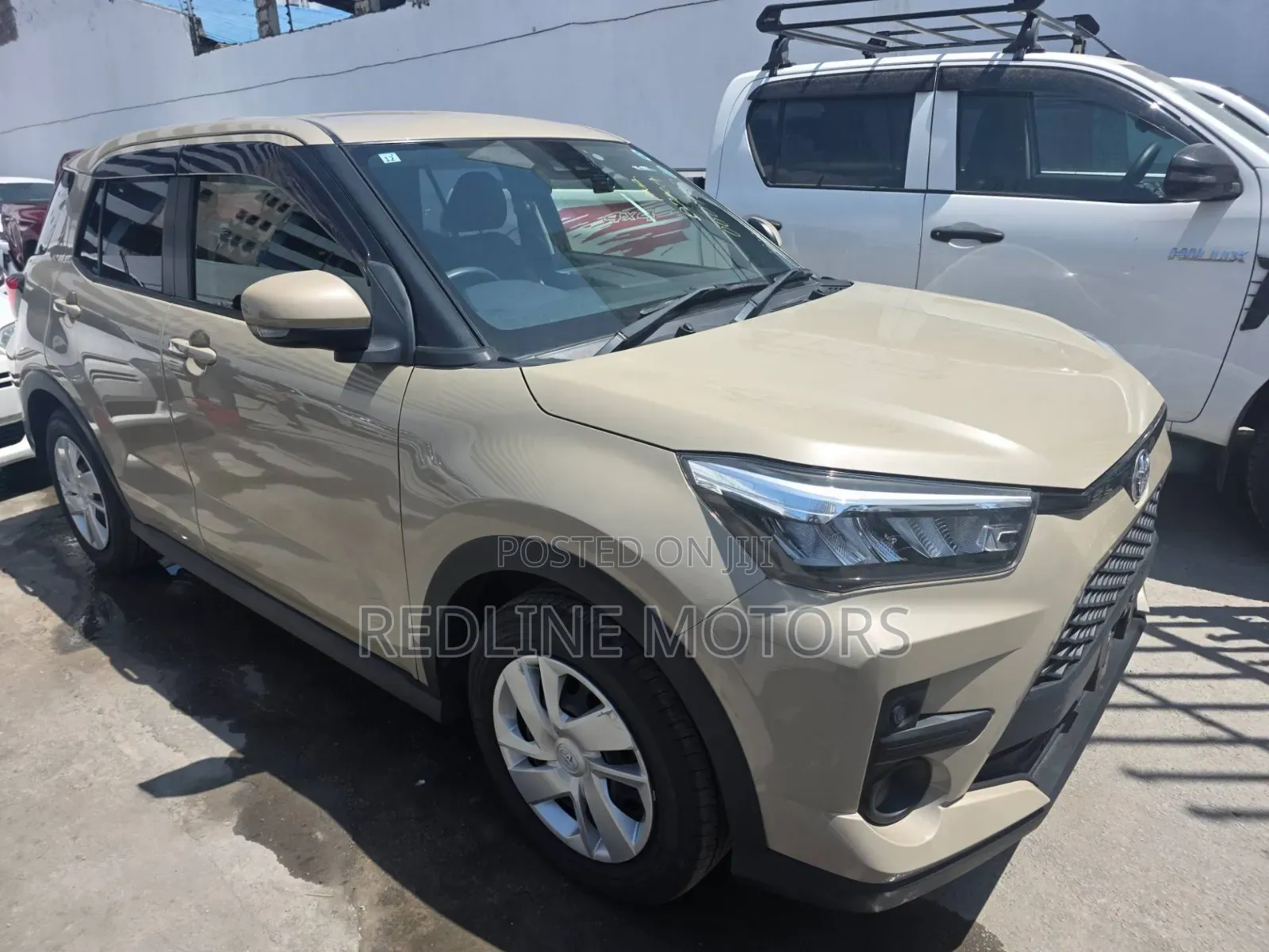 Toyota Raize 1.0 AWD 2019 Beige
