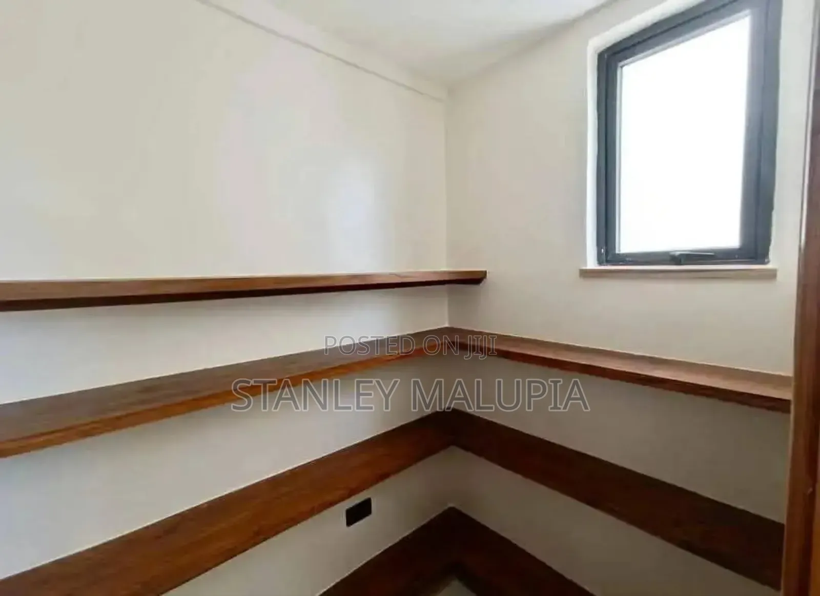 4bdrm Apartment in Off Peponi Road, Kitisuru for rent
