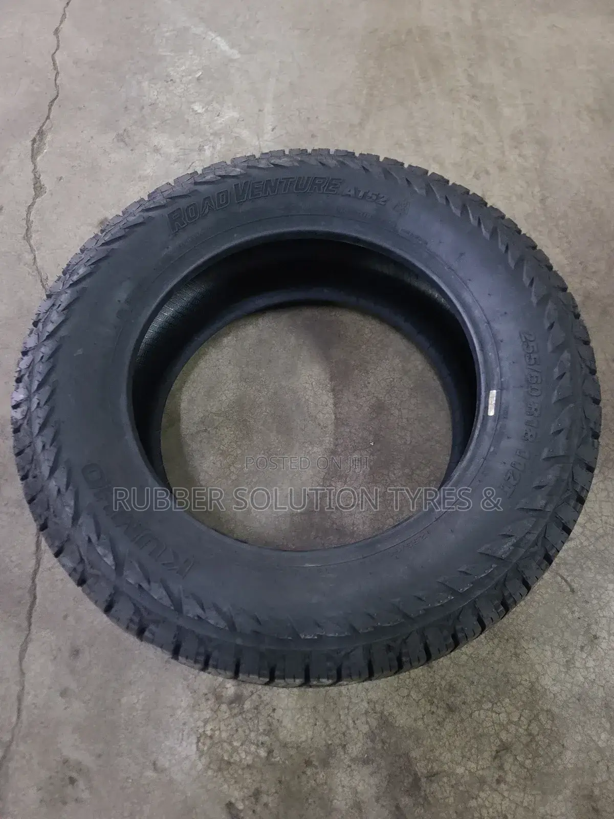255 /60 R18 Kumho Tyres Road Venture a/T52 All-Terrain