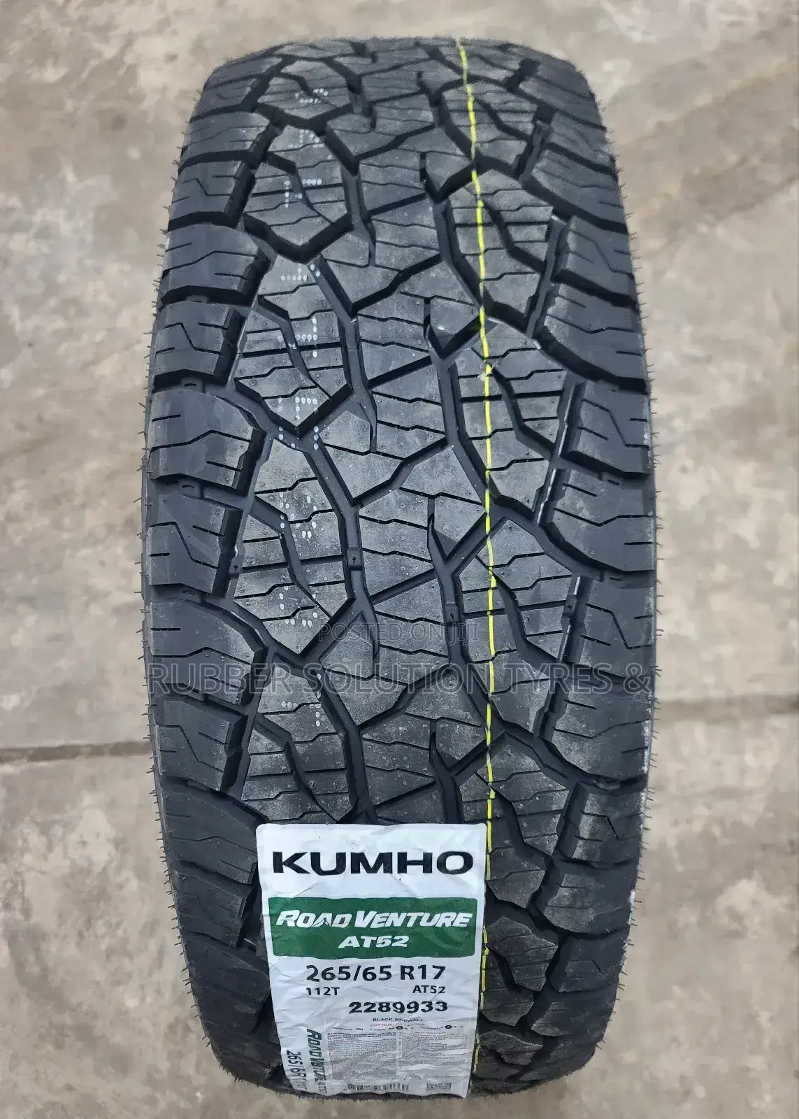 265/65r17 Kumho Tyres Road Venture a/T52