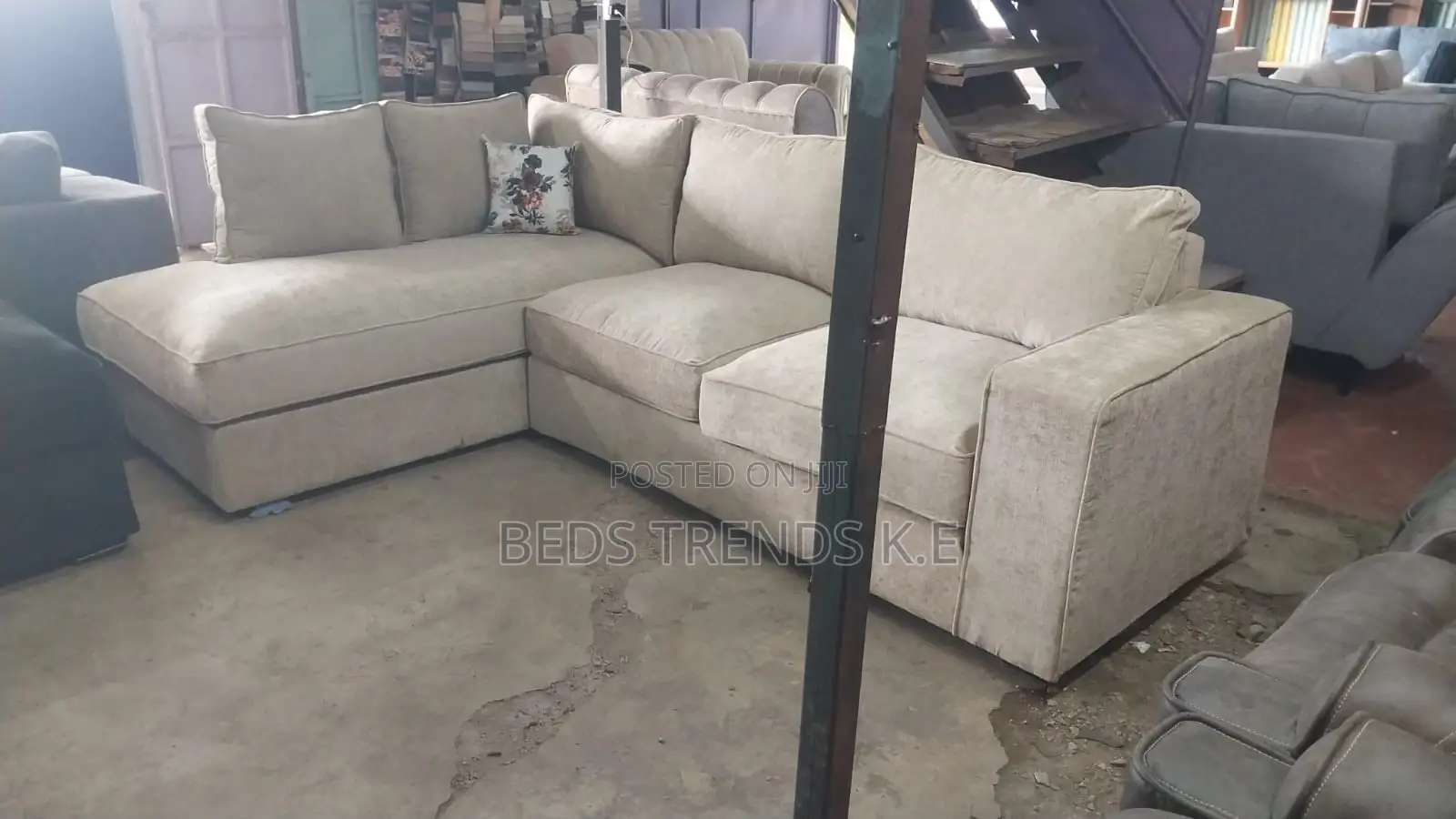 Durable Comfy 6 Seater Corner Seat