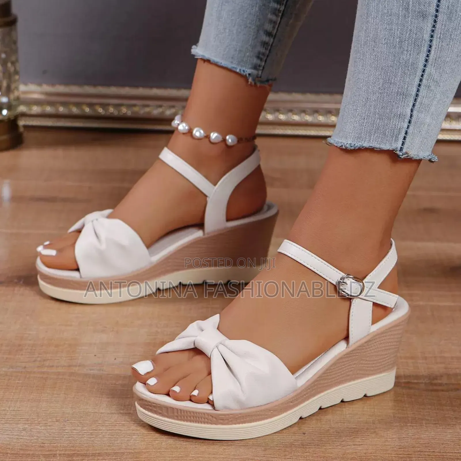 Ladies Comfotable Wedge 37-42
