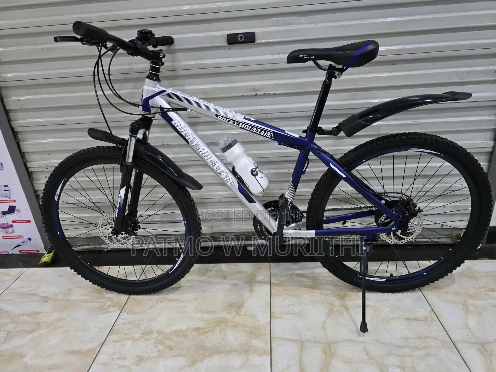Rocky Mountain Size 26 Bike