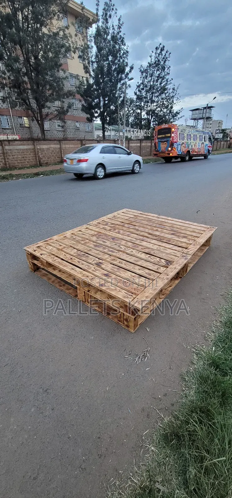 5×6 Pallet Bed – Durable Hardwood Simple Modern Bed Frame.Mkm