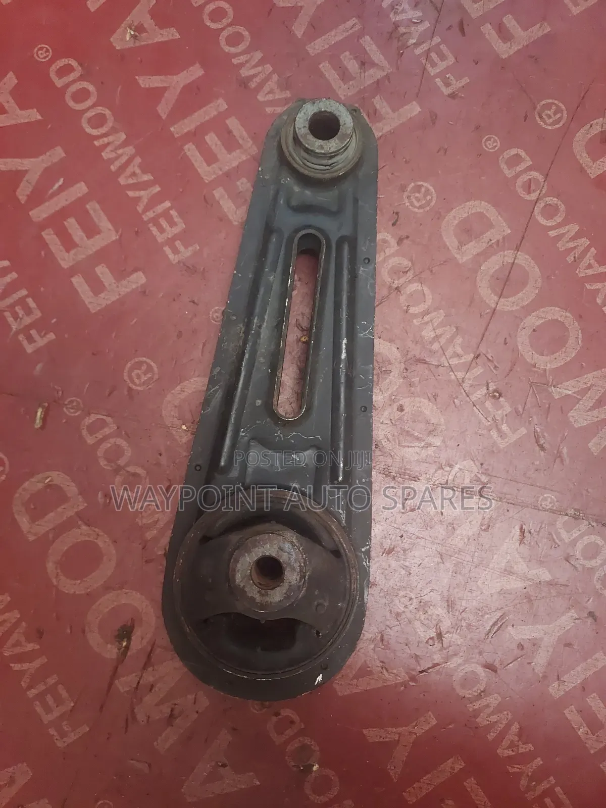 Gearbox Mount Nissan Serena, Lafesta