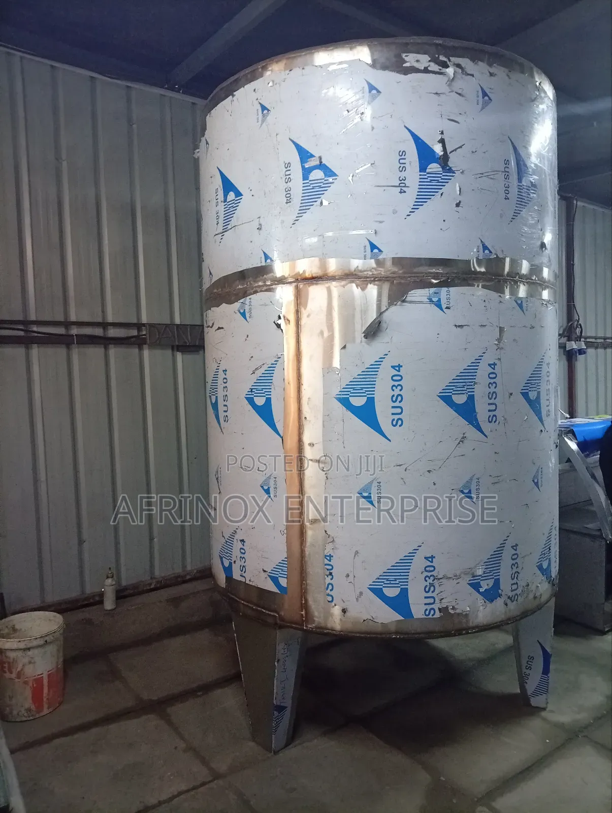 We Fabricate and Supply Premium Stainless Steel Water Tanks, 3000 LTRS