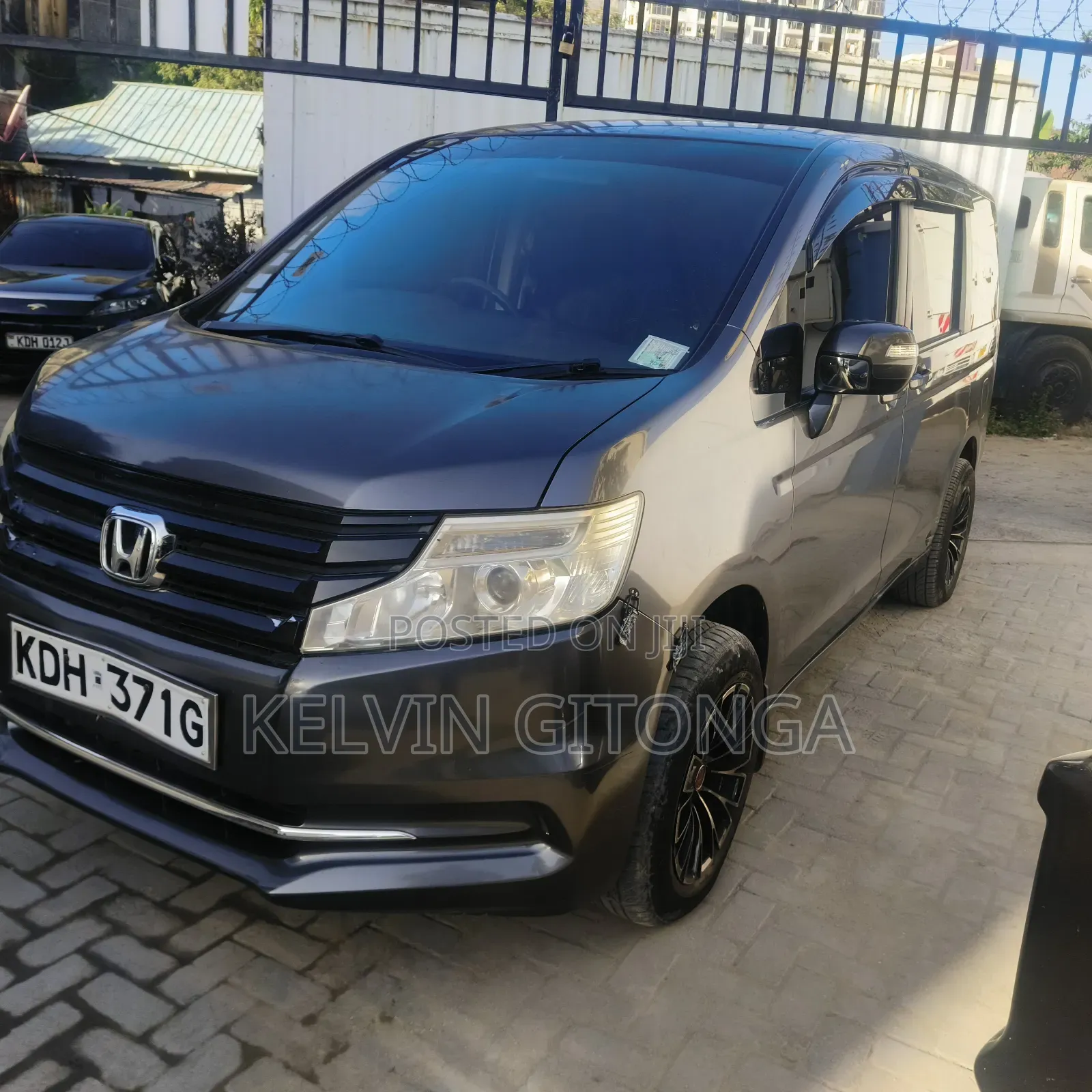 Honda Stepwgn 2015 Gray