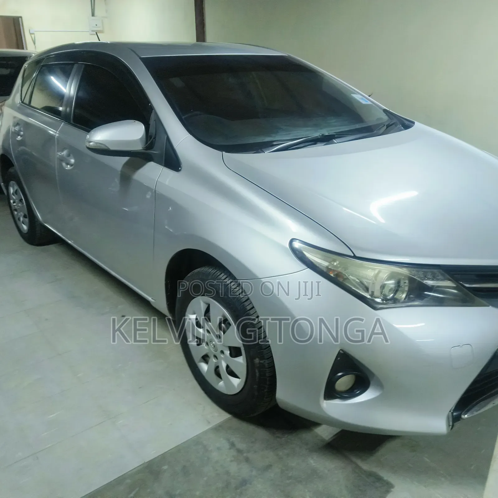 Toyota Auris 2016 Silver