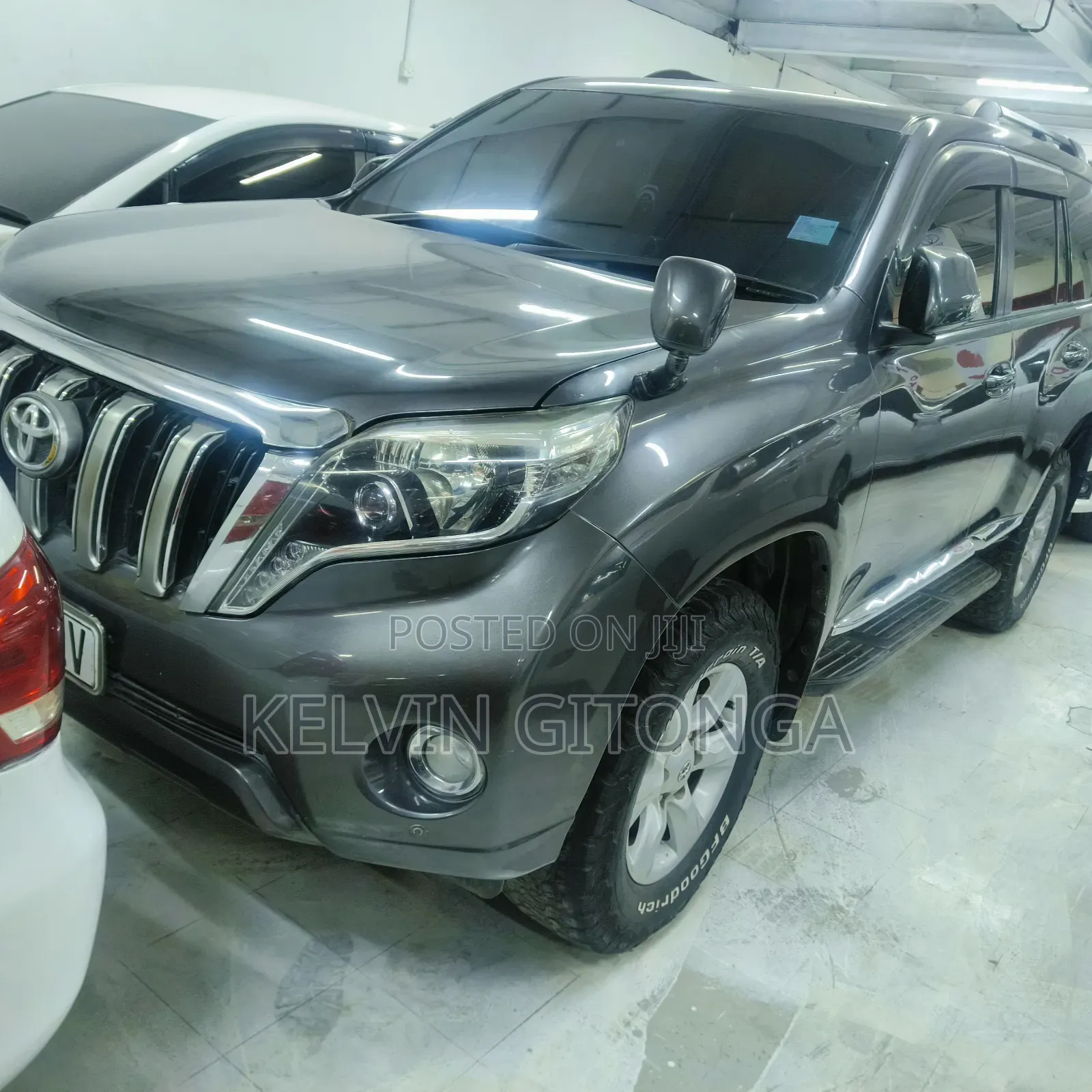 Toyota Land Cruiser Prado 2010 Gray