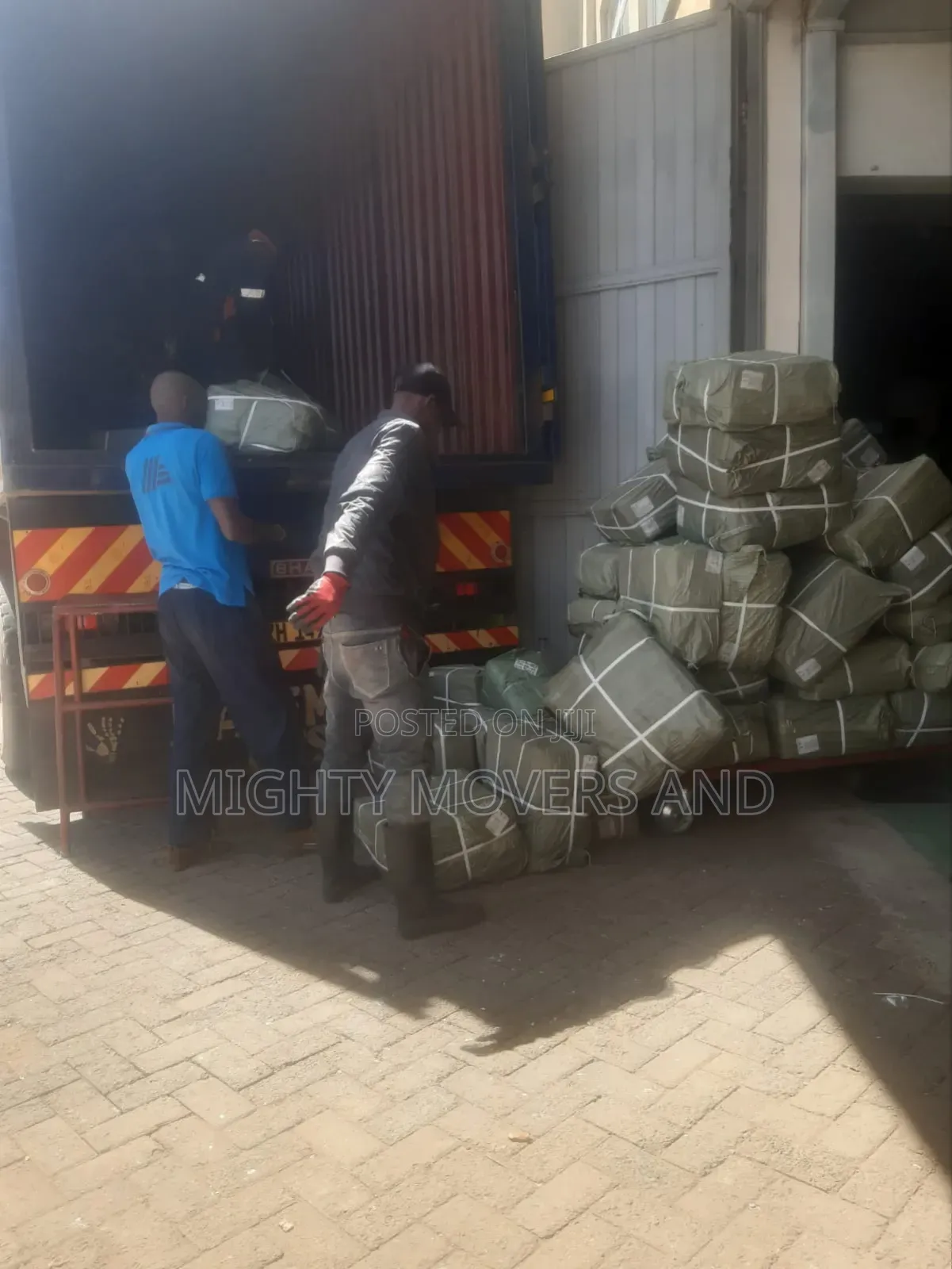 Trailers for Cargo Delivery Are Available From County to County