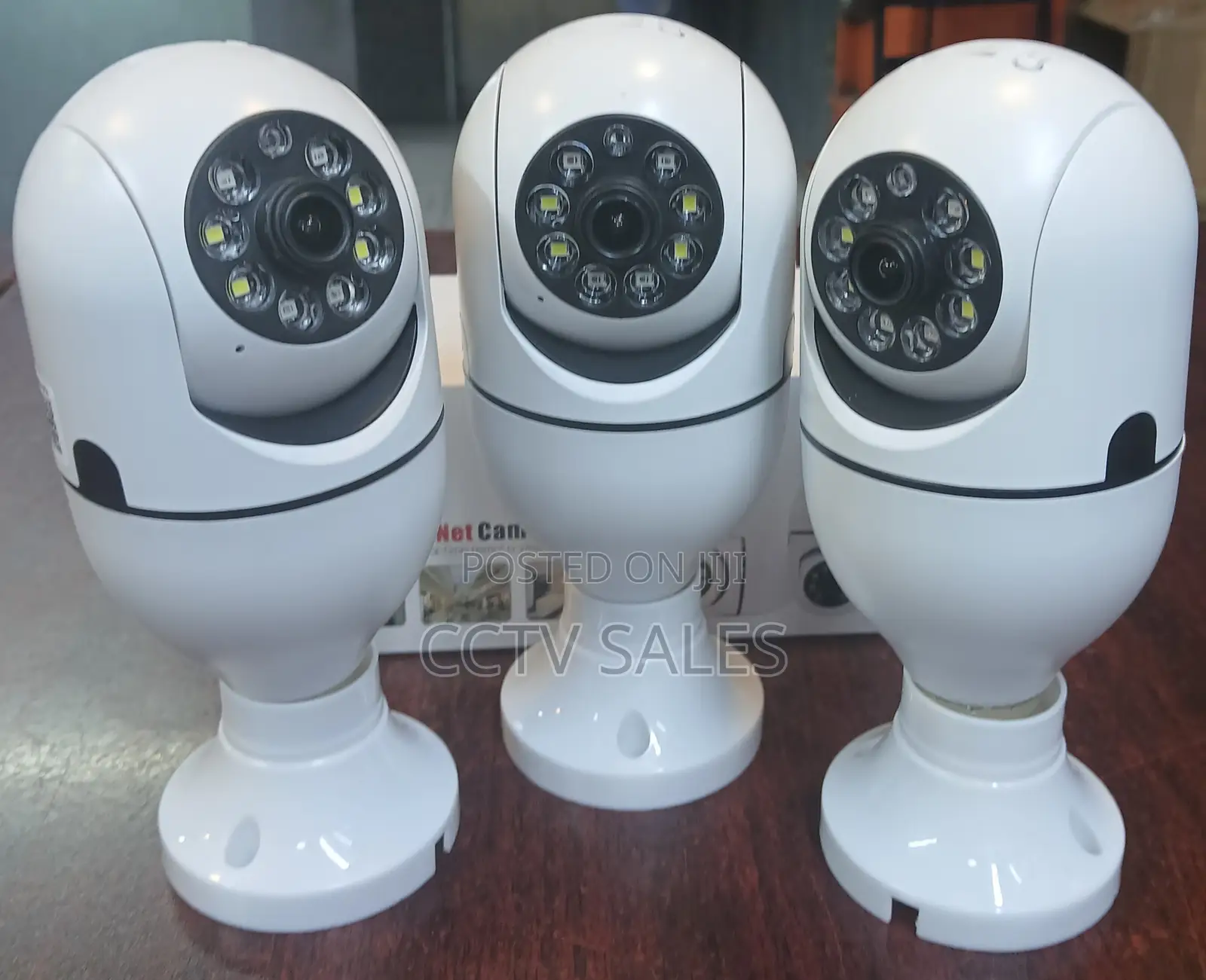 V380 Pro Single Lens Single Screen E27 Bulb Camera Two Way Audio
