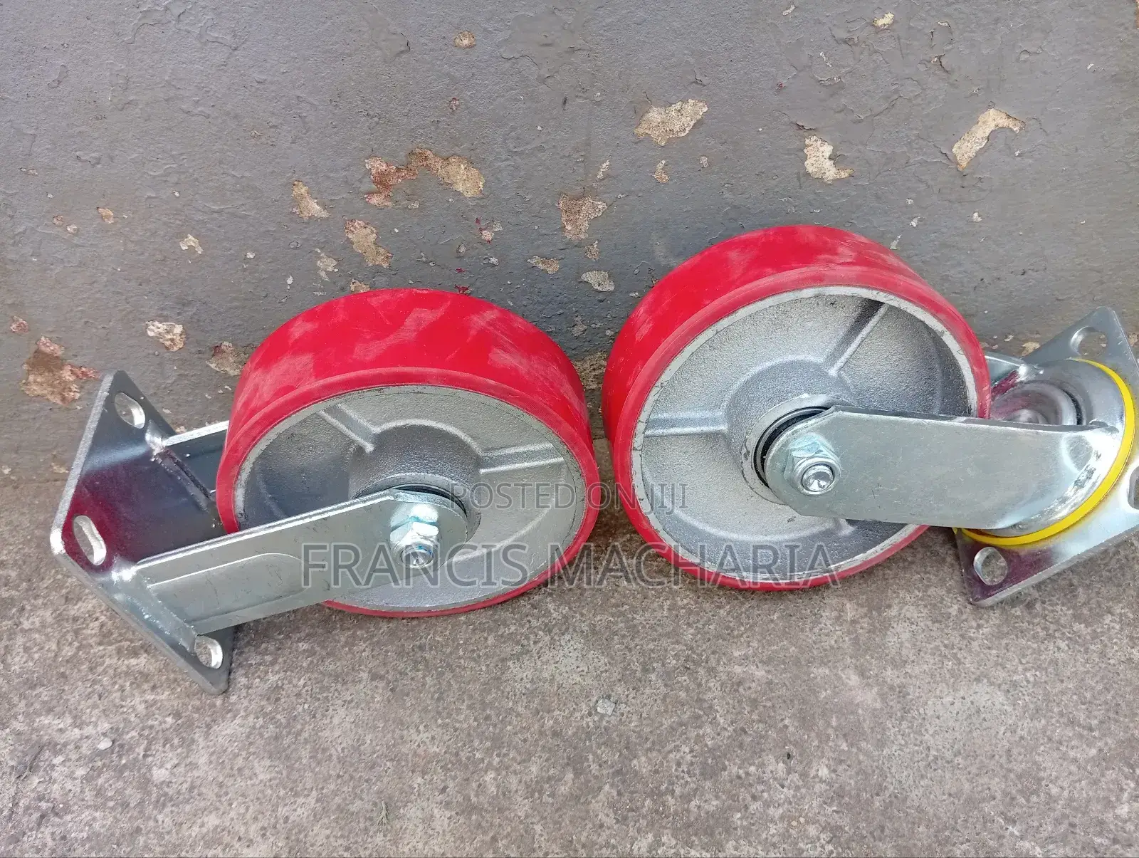 Caster Wheels Lockable
