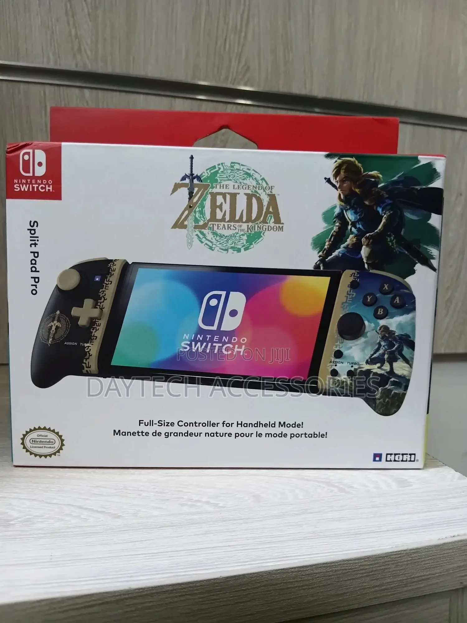 Hori Split Pad Pro Controller the Legend of Zelda for Switch V2/Oled.