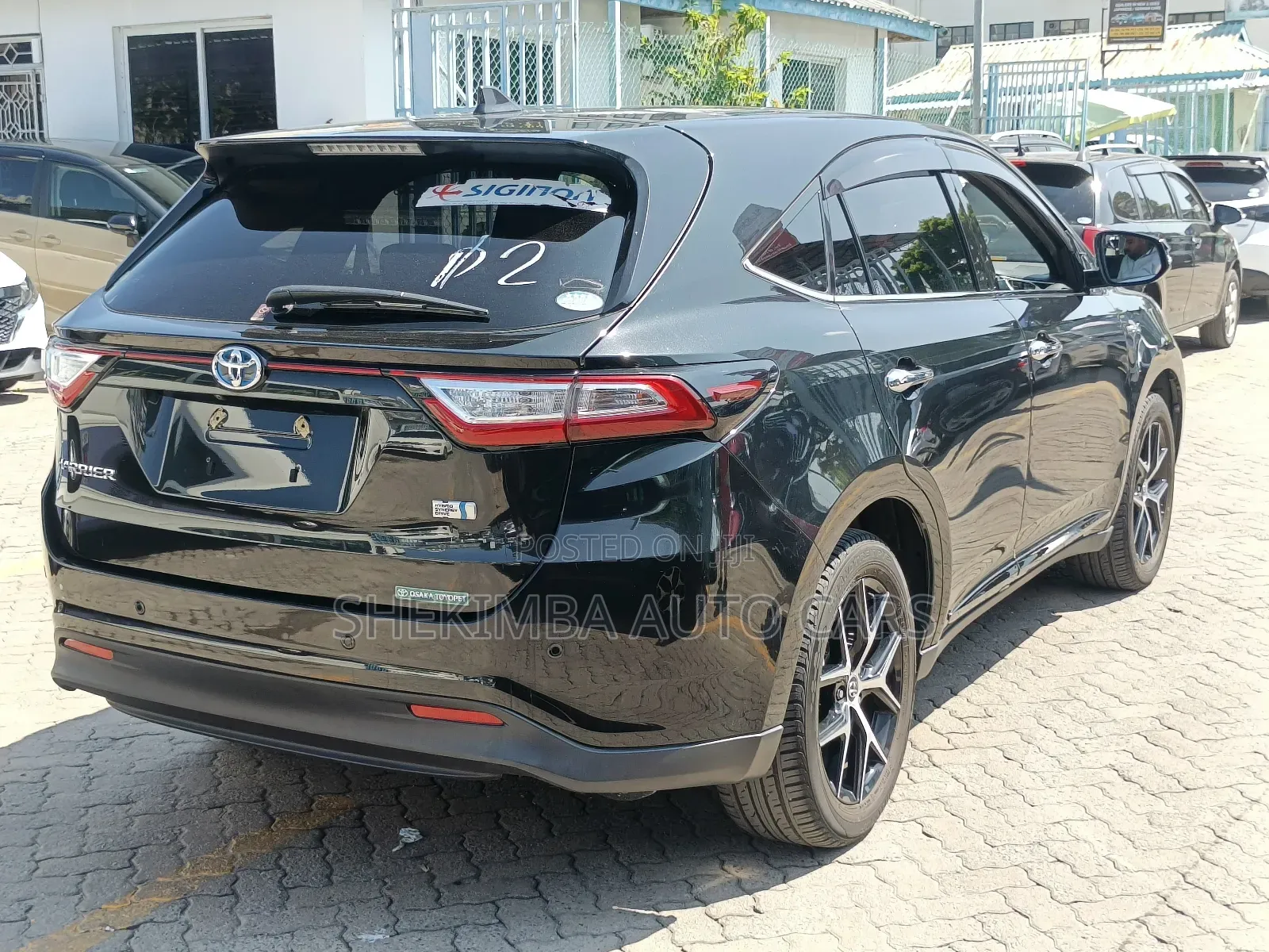 Toyota Harrier 2.5 Hybrid 4WD 2019 Black