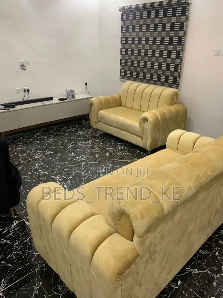 Economical Cool 5 Seater Couch