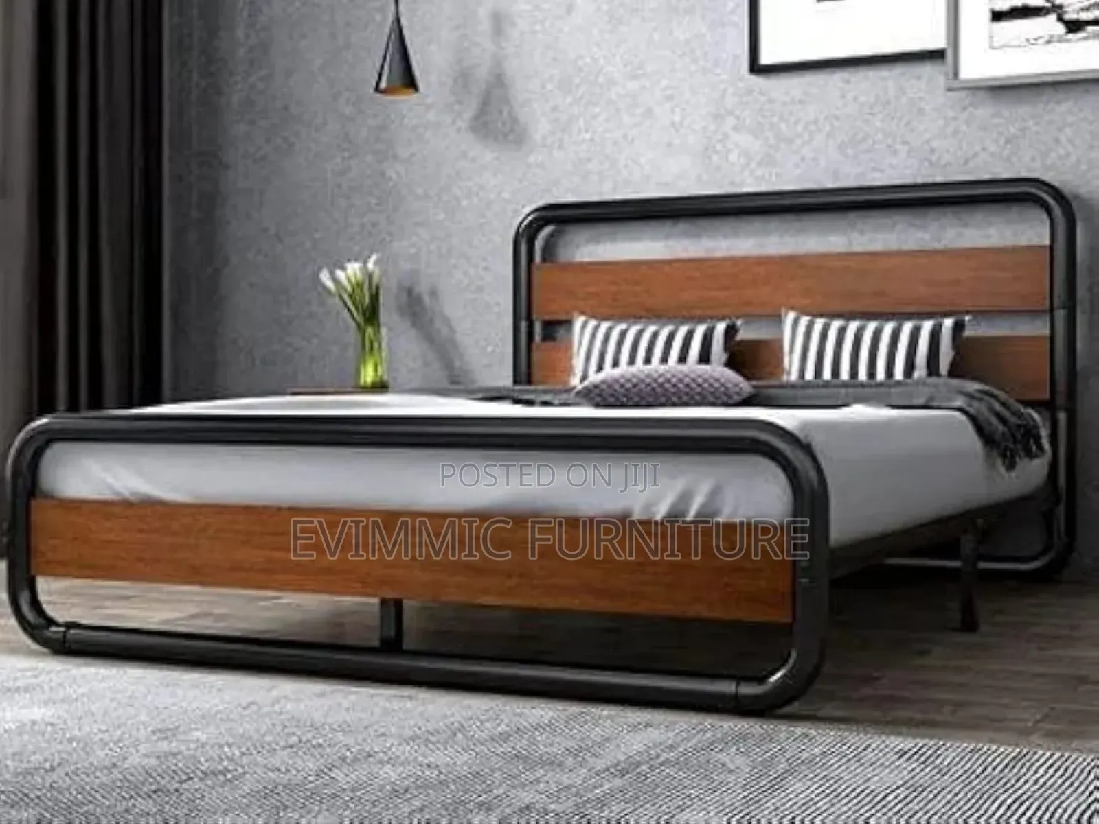 Bedroom Caravan Queen Size Metallic Beds