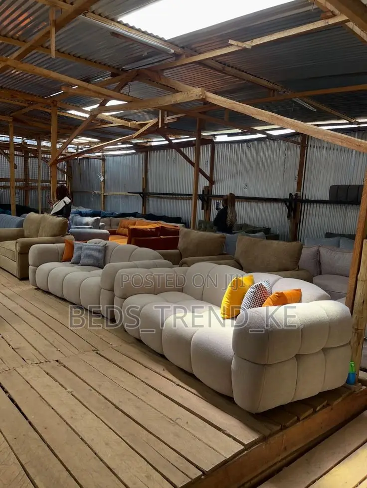 Lively New 6 Seater Bubble L Sofa