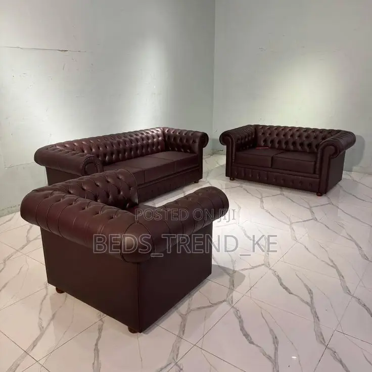 Dignified 7 Seater Chester Sofa 3,2,2