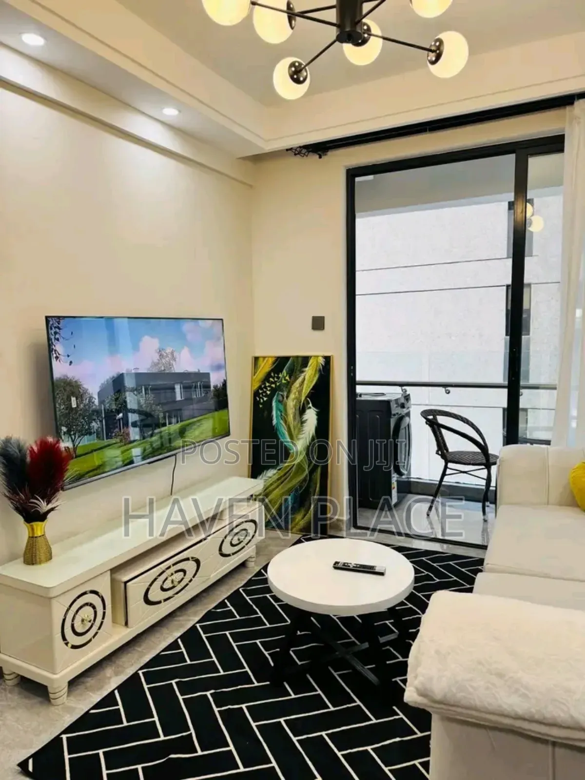 Kilimani,Kindaruma Road.
One Bedroom Available From Today