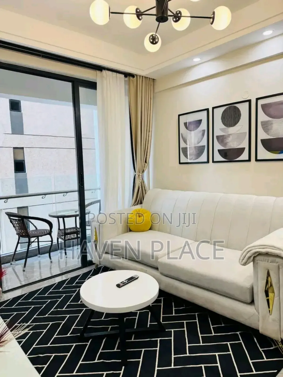 Kilimani,Kindaruma Road.
One Bedroom Available From Today