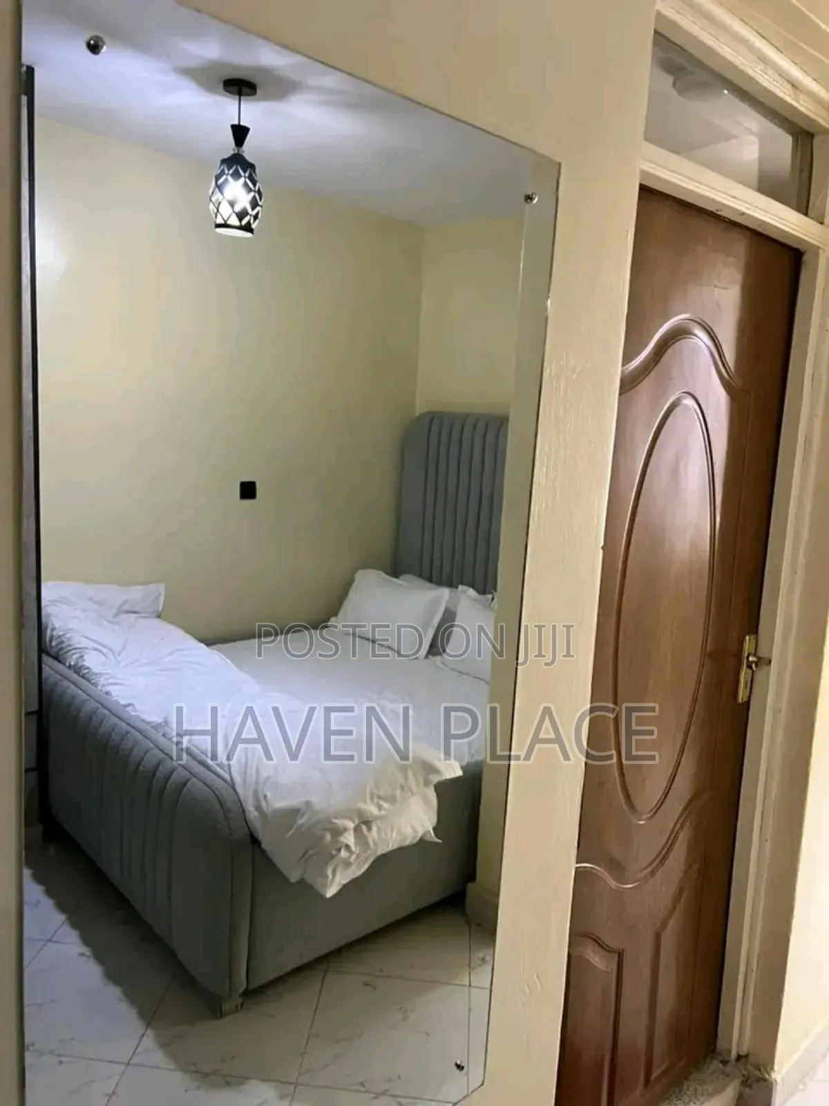 Enjoy Instant Check-in at Our Cozy Studio Apartment. Astrol-Kaniu