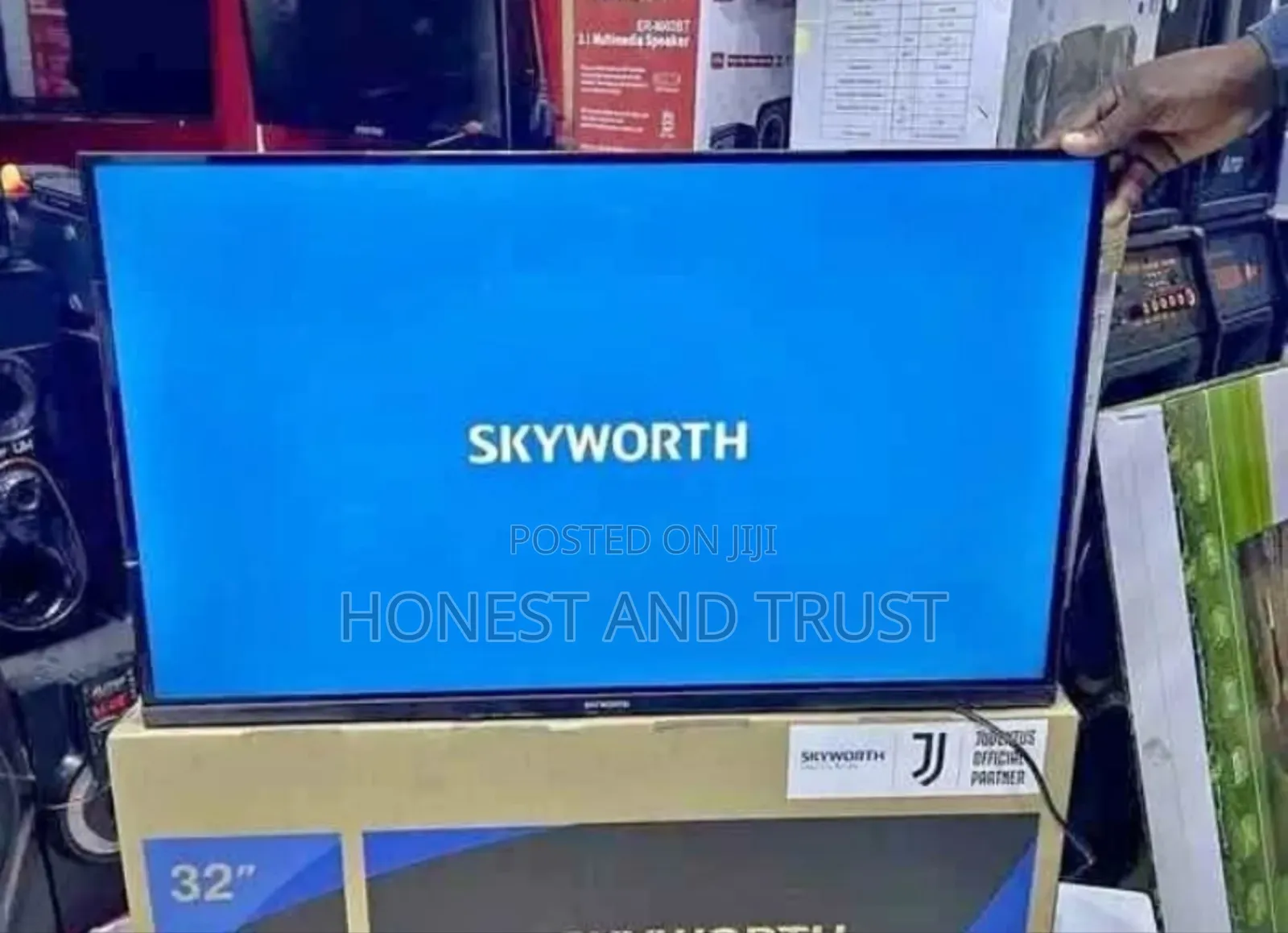 Bluetooth Enabled Skyworth 32 Inch Smart Tv Fhd32