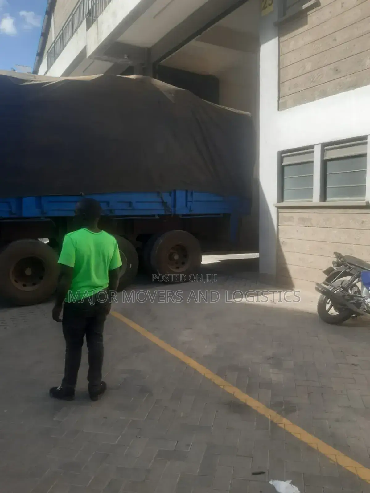 Trailers for Jobs and Load Delivery Are Readily Available