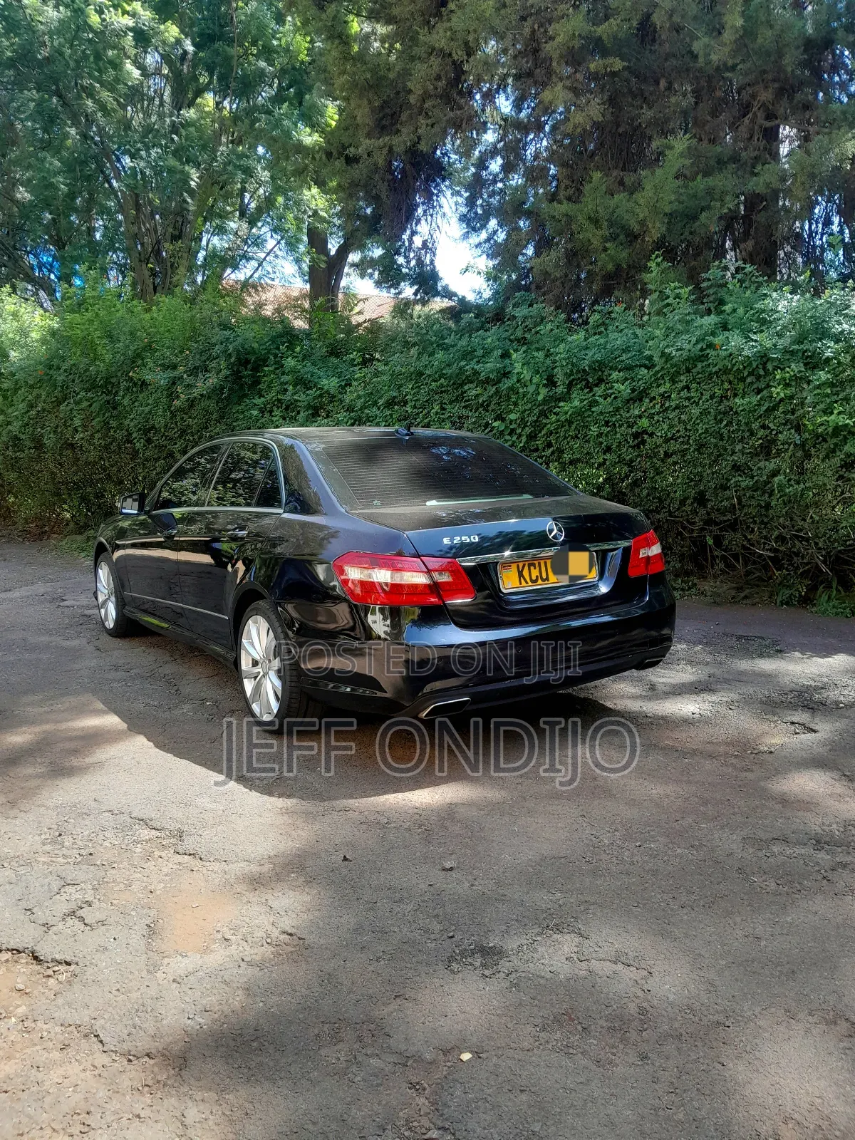 Mercedes-Benz E250 2013 Black