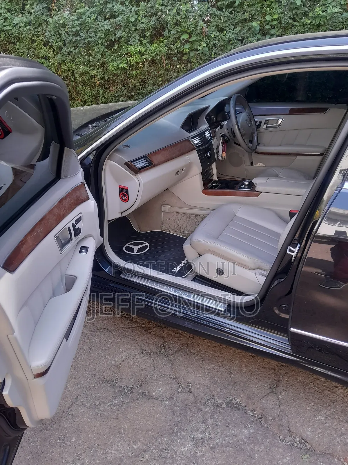 Mercedes-Benz E250 2013 Black