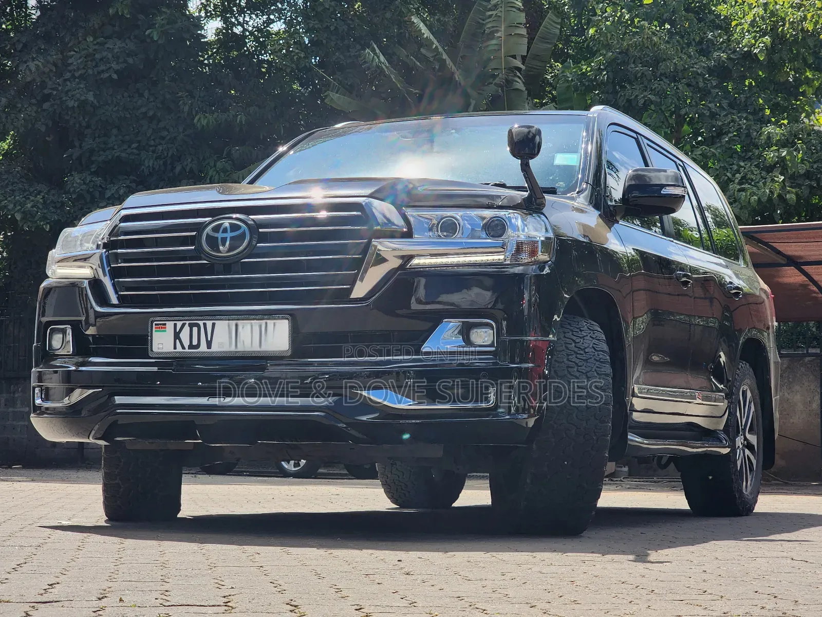 Toyota Land Cruiser 4.6 V8 ZX 2016 Black