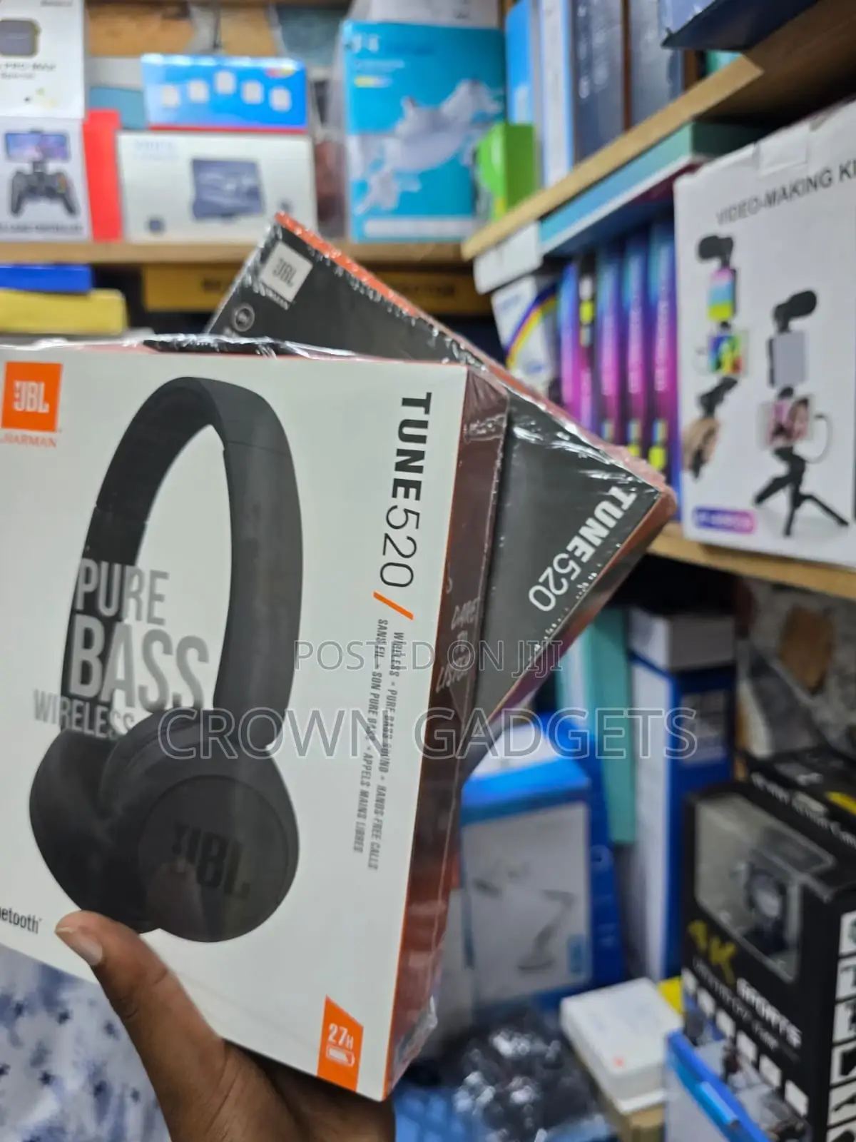JBL Tune 520bt Bluetooth 5.3 Headphones – 27 Hours Battery Life
