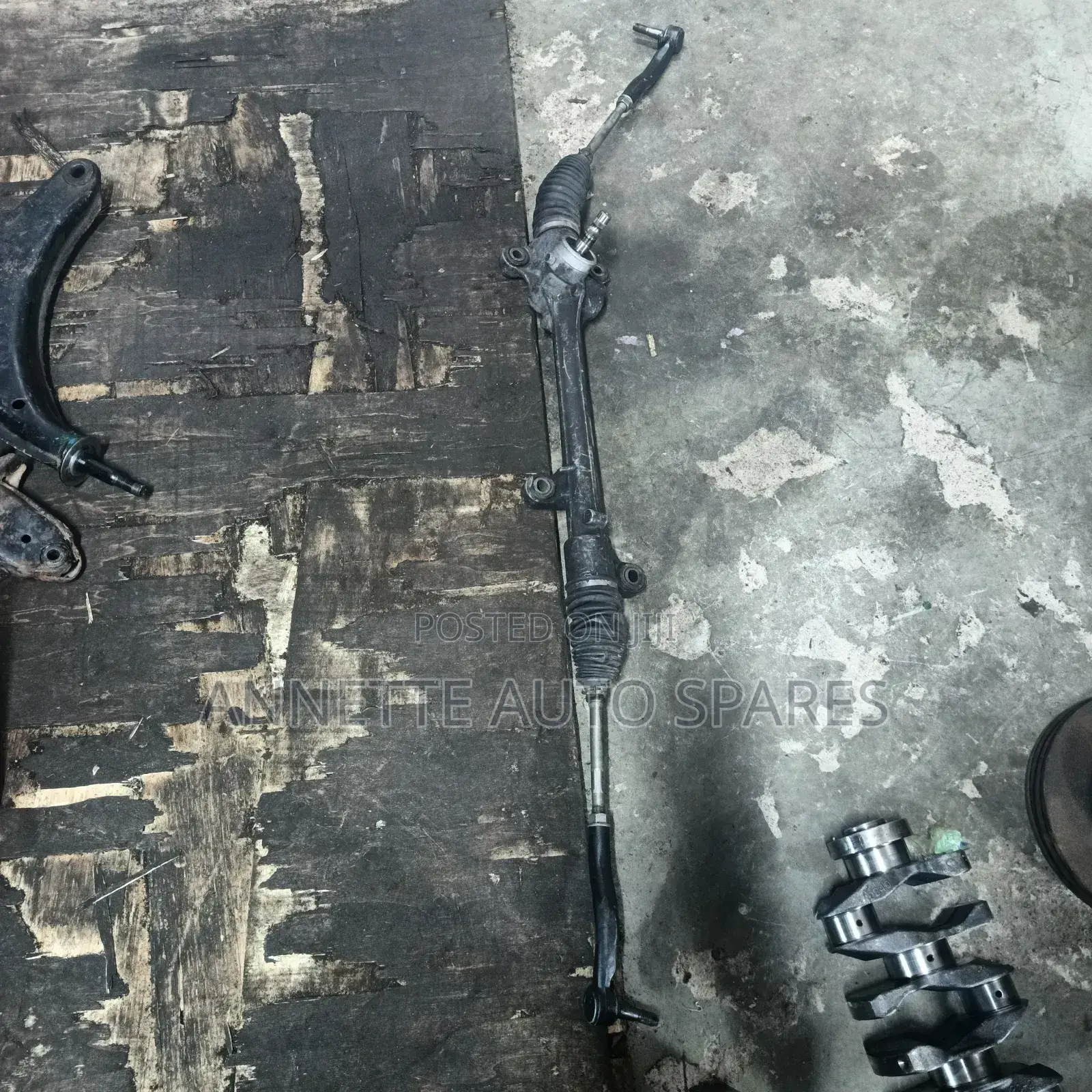 Toyota Fielder Steering Rack