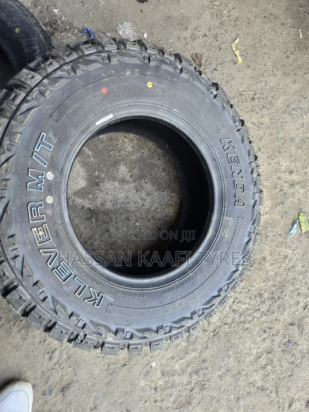235/75r15 Kenda Tyre M/T
