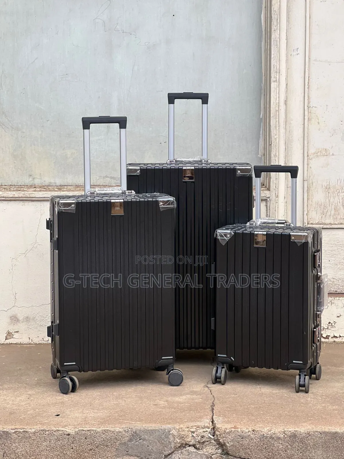 3 in 1 Laxurious Managerial Bossy Aliminium Flame Zippless Suitcase