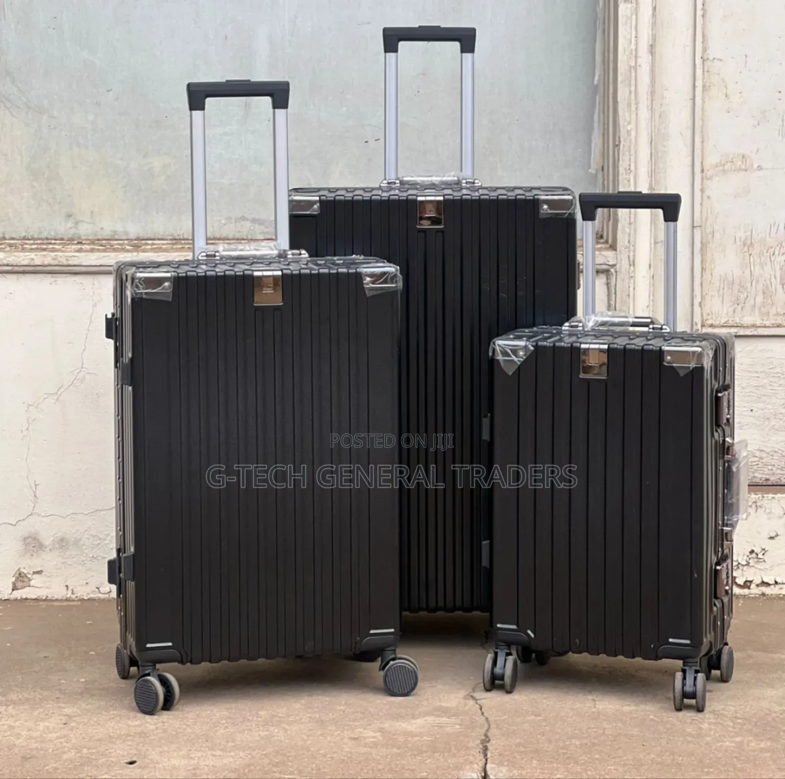3 in 1 Laxurious Managerial Bossy Aliminium Flame Zippless Suitcase