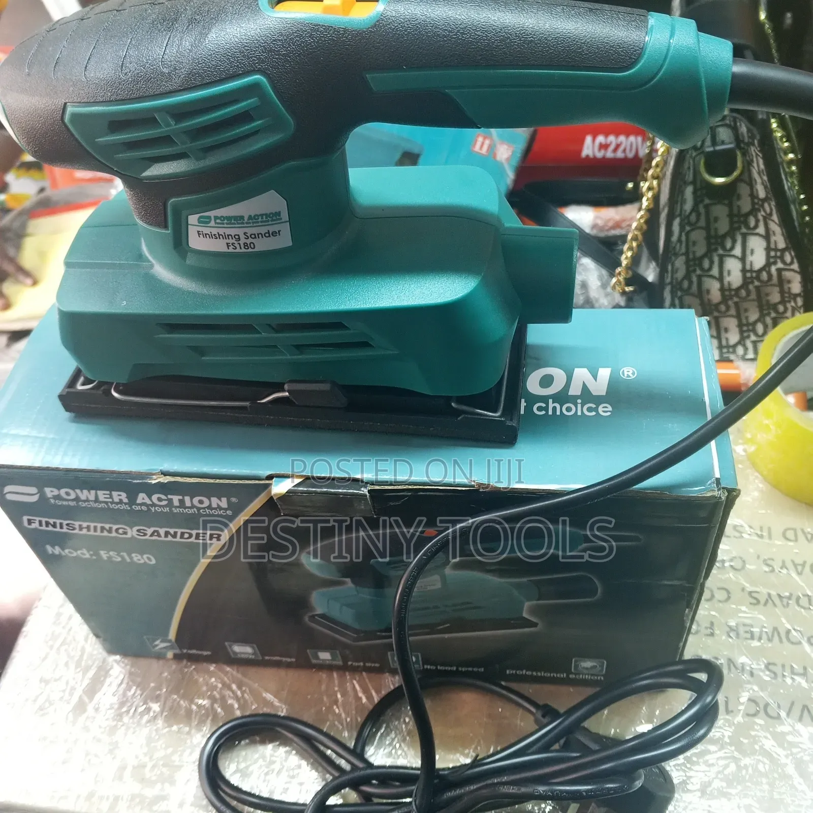 Finishing Sander/Power Action Sander
