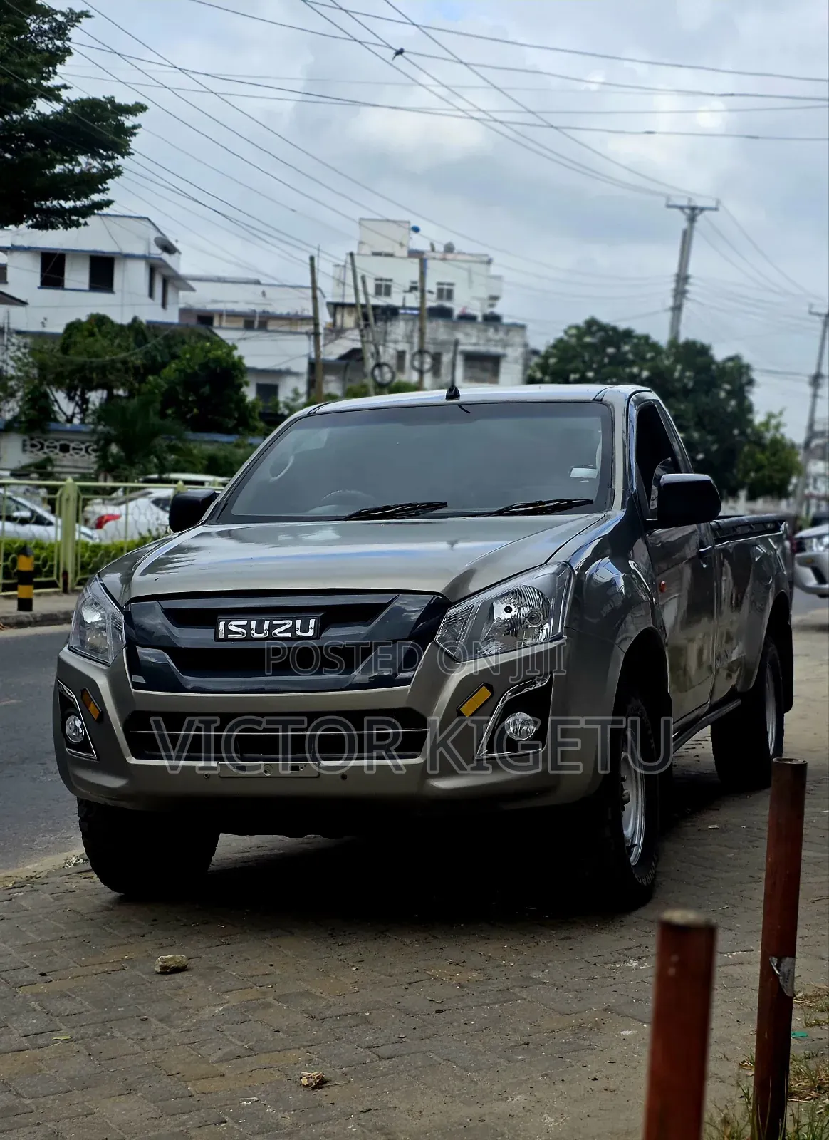 Isuzu D-MAX 2021 Silver