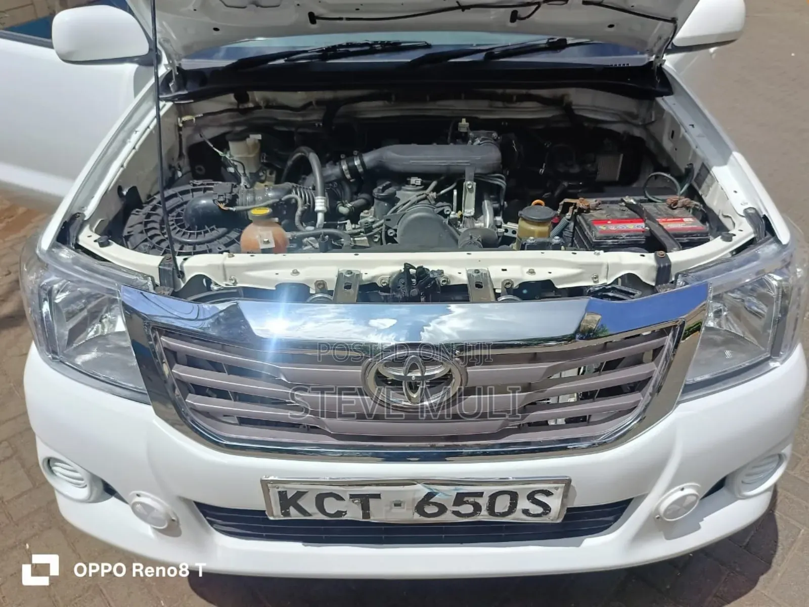 Toyota Hilux 2.5 D-4D SRX 2012 White