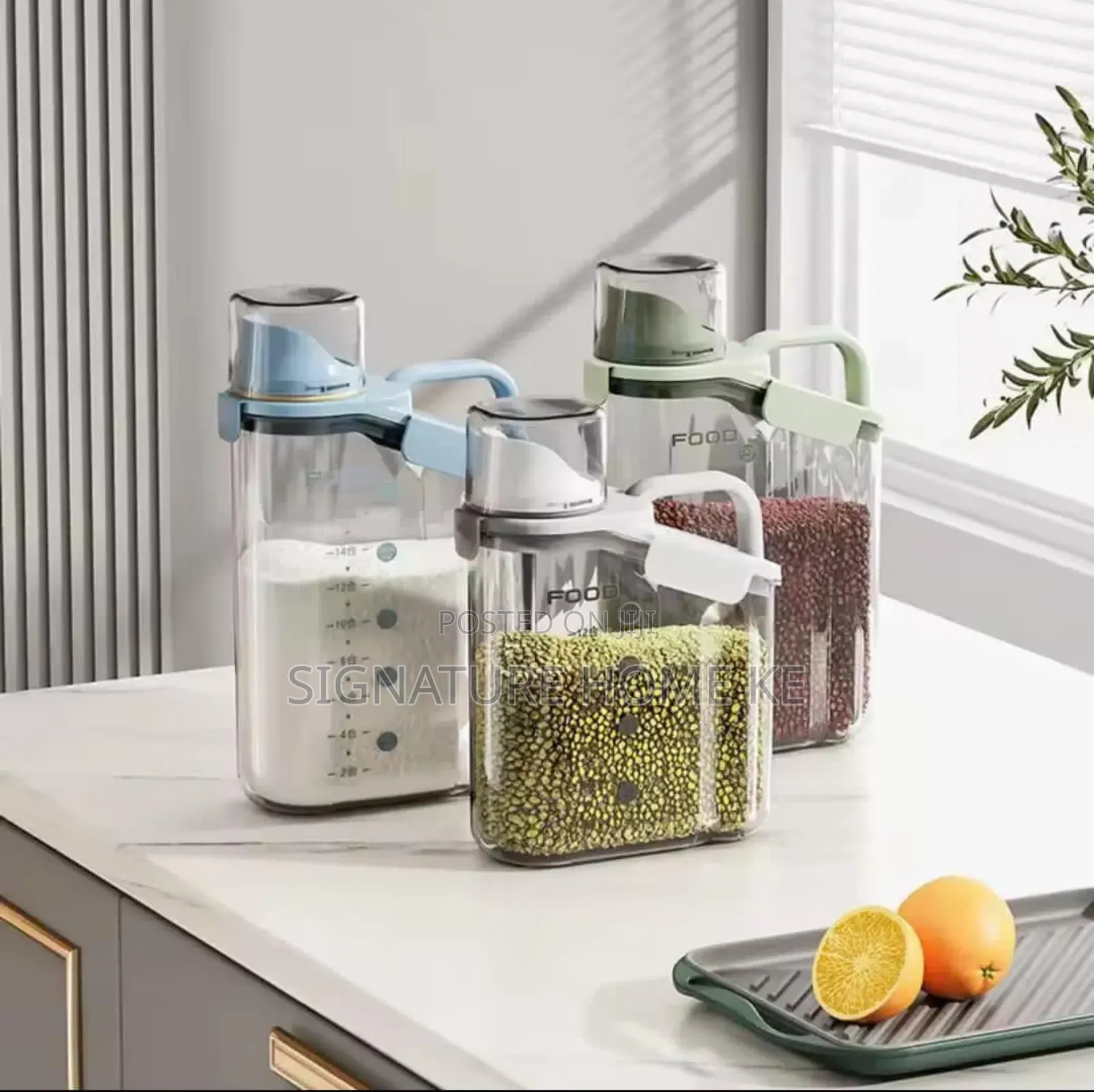 2.5kg Airtight Cereal Storage Container With Measuring Cup