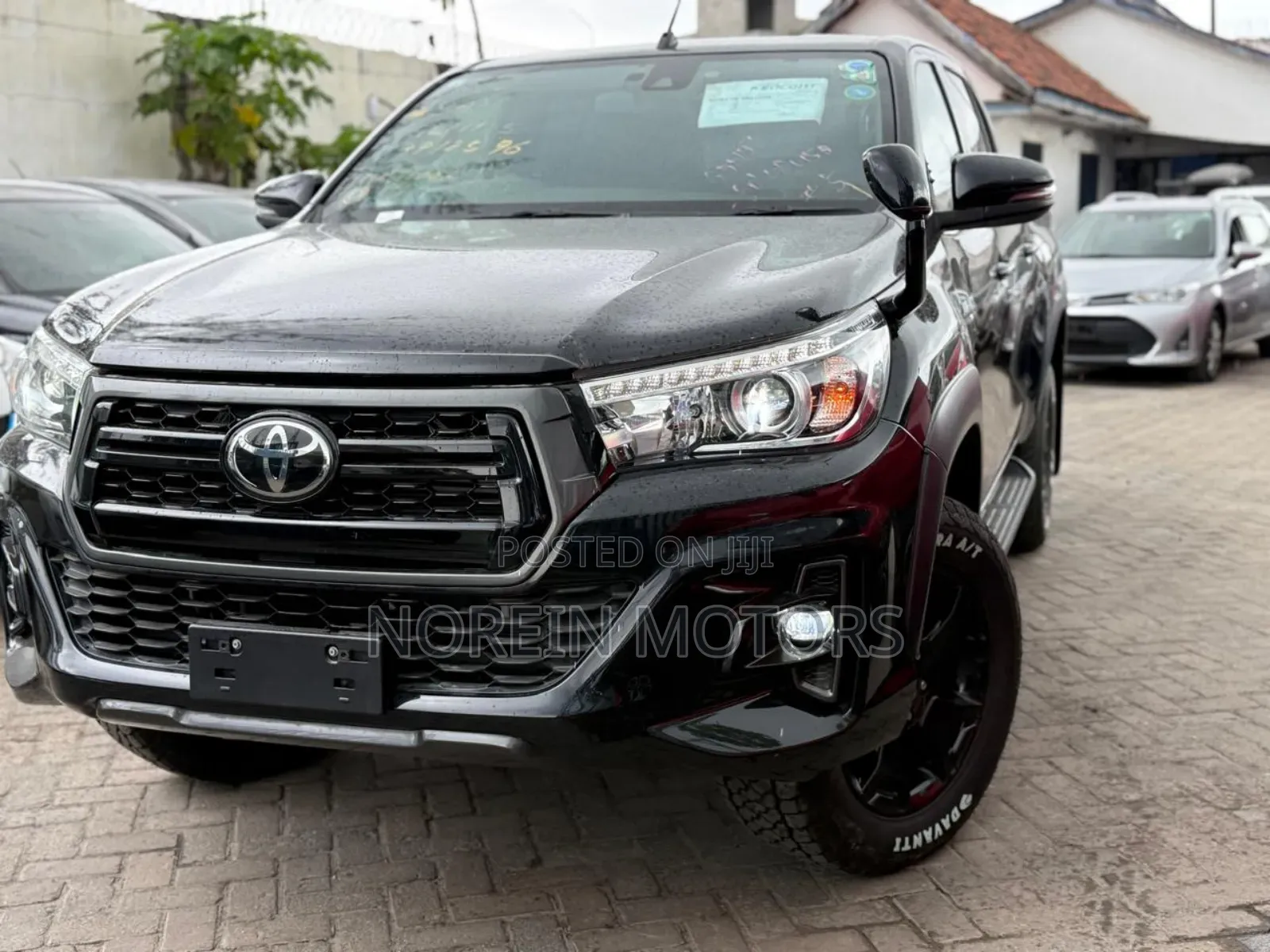 Toyota Hilux 2020 Matt Black