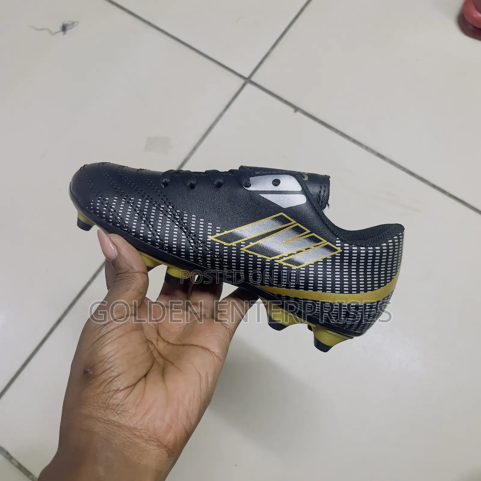 Kids Football Boots Black Gold 31-36