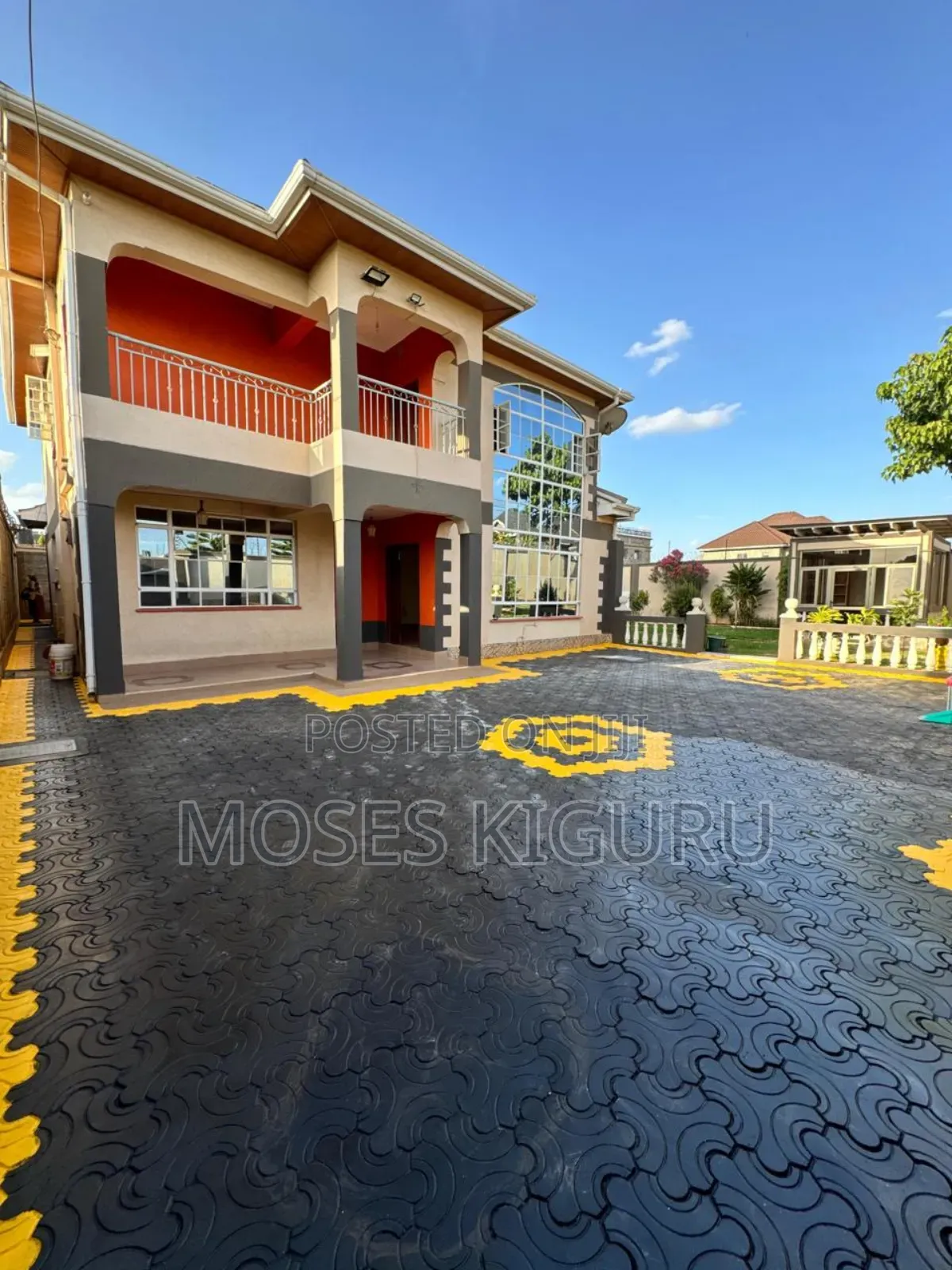 5bdrm Maisonette in Jujasouth for rent