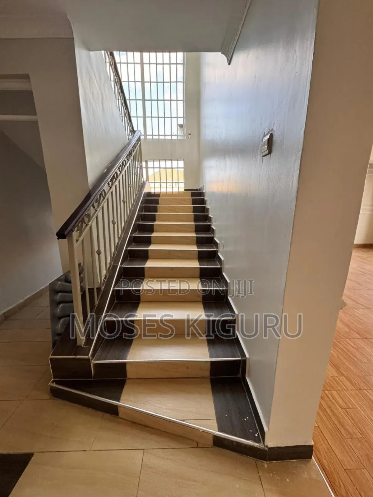 5bdrm Maisonette in Jujasouth for rent