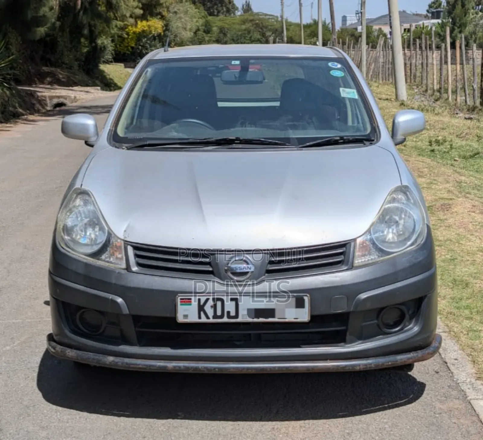 Nissan Advan 2015 Silver