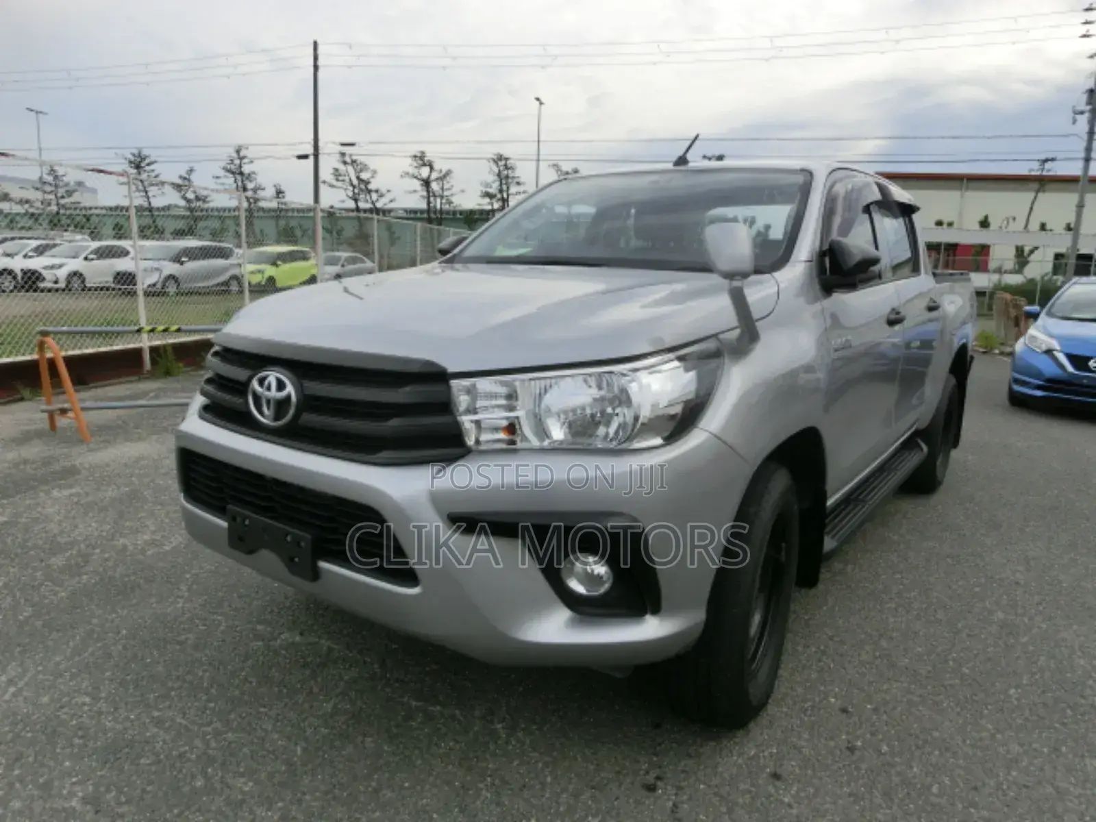 Toyota Hilux Revo Double Cab Deisel 2.4 RWD 2018 Silver